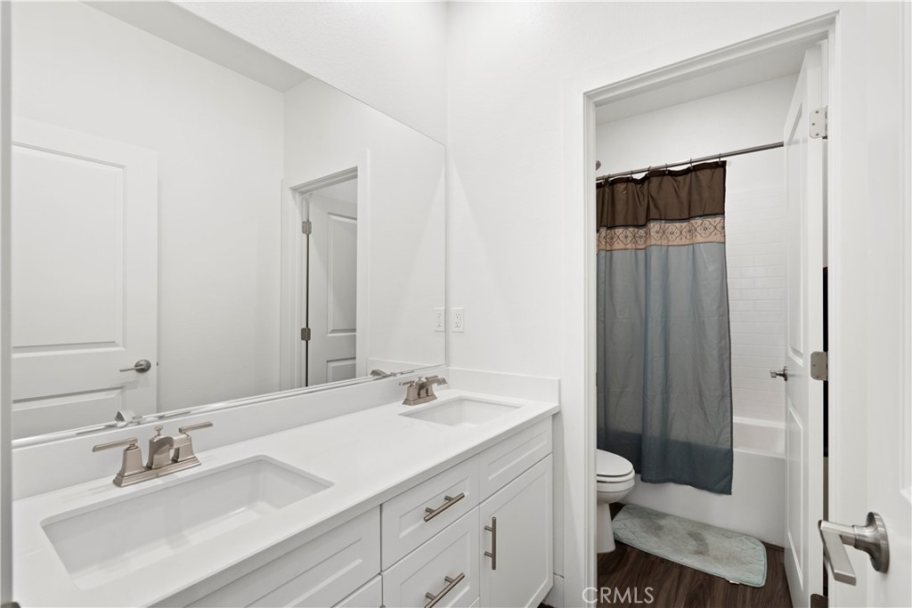 MLS #IV25027900 img 32