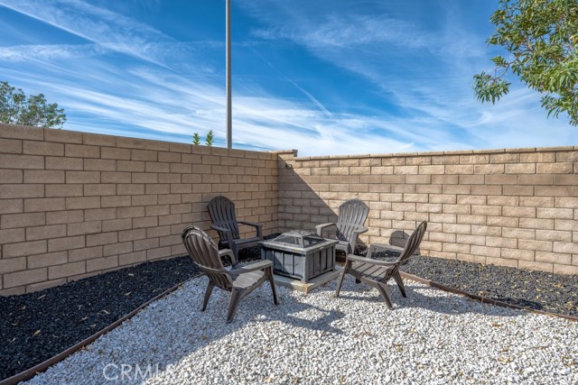 Detail Gallery Image 36 of 39 For 37937 Avenida De Diego, Palmdale,  CA 93552 - 5 Beds | 3/1 Baths