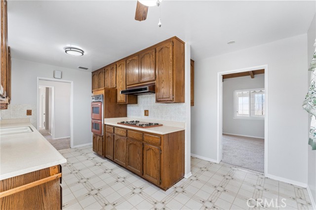 Detail Gallery Image 26 of 31 For 14325 Adelfa Dr, La Mirada,  CA 90638 - 4 Beds | 2 Baths