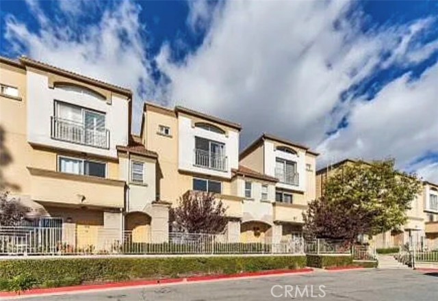 5200 Premiere Hills CIR Unit: 244