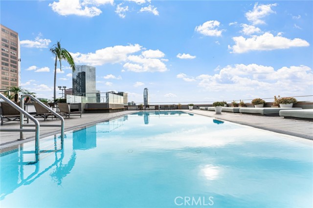 Detail Gallery Image 12 of 37 For 1100 Wilshire Bld #2608,  Los Angeles,  CA 90017 - 1 Beds | 1 Baths