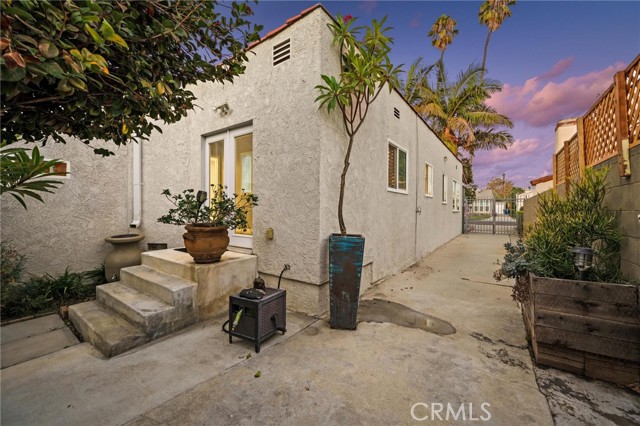 Detail Gallery Image 32 of 40 For 3441 Virginia Rd, Los Angeles,  CA 90016 - 3 Beds | 2 Baths