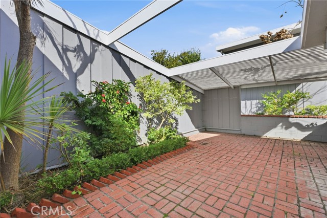 Detail Gallery Image 23 of 27 For 1510 Westcliff Dr #1,  Newport Beach,  CA 92660 - 2 Beds | 2 Baths