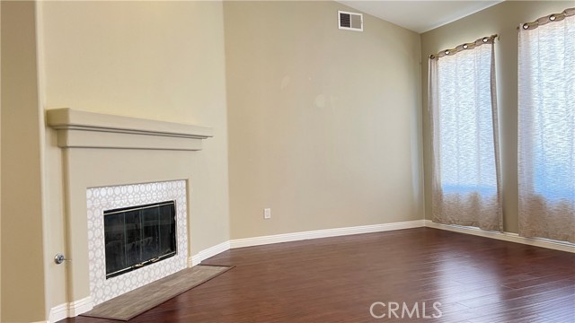 Detail Gallery Image 7 of 21 For 679 Shasta Dr, Corona,  CA 92881 - 3 Beds | 2 Baths