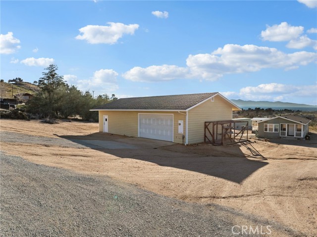 Detail Gallery Image 5 of 70 For 21972 Ocotillo Way, Apple Valley,  CA 92308 - 3 Beds | 2/1 Baths