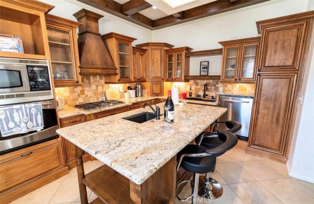 61591 Sunburst Drive