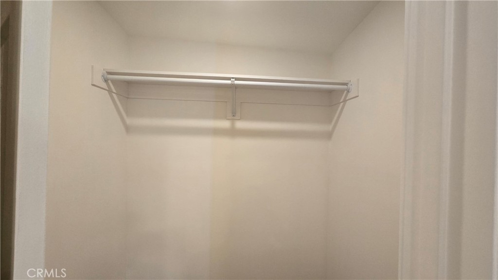 MLS #DW25227882 image #7