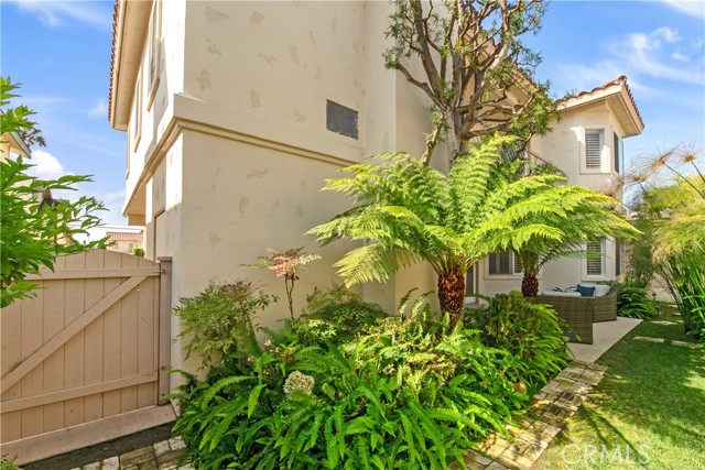 2217 Clark Lane, Redondo Beach, California 90278, 3 Bedrooms Bedrooms, ,2 BathroomsBathrooms,Residential,Sold,Clark,SB21198927