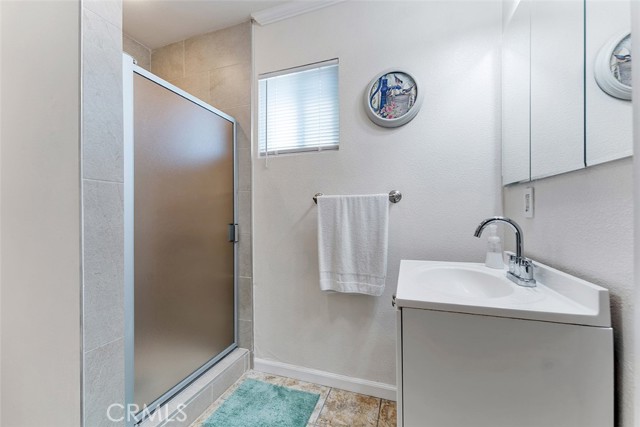 5441 N Calera Avenue, Covina CA: https://media.crmls.org/medias/22421033-ec83-465d-bc98-0c65ef9ccbd3.jpg