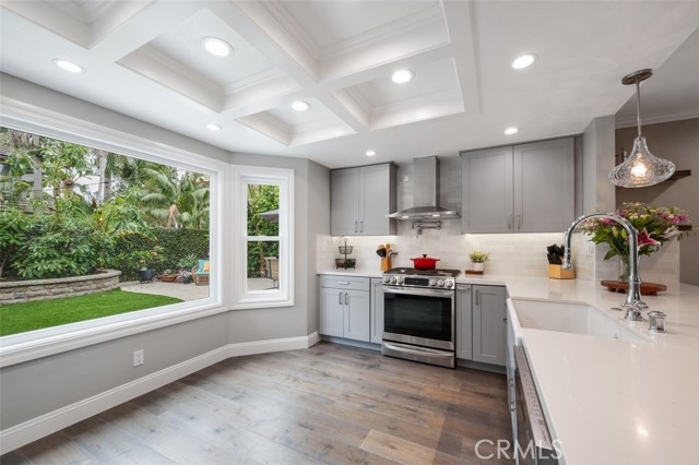 1119 San Jose, Costa Mesa CA: https://media.crmls.org/medias/224271e4-b4db-459b-a5a4-264f124cde3b.jpg