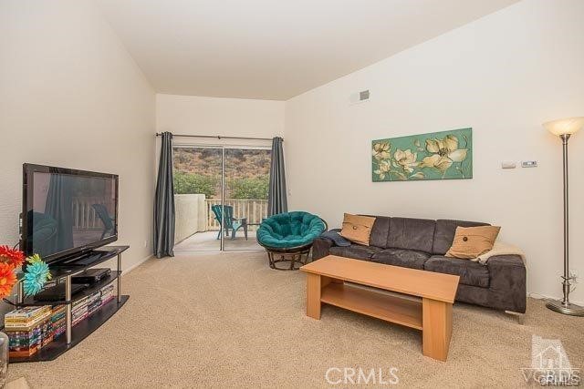 Detail Gallery Image 8 of 31 For 5805 Oak Bend Ln #407,  Oak Park,  CA 91377 - 2 Beds | 2 Baths