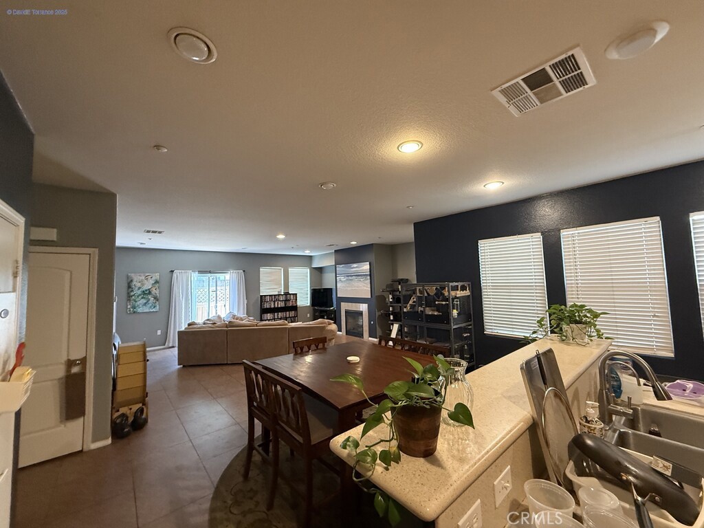MLS #FR25172379 image #4