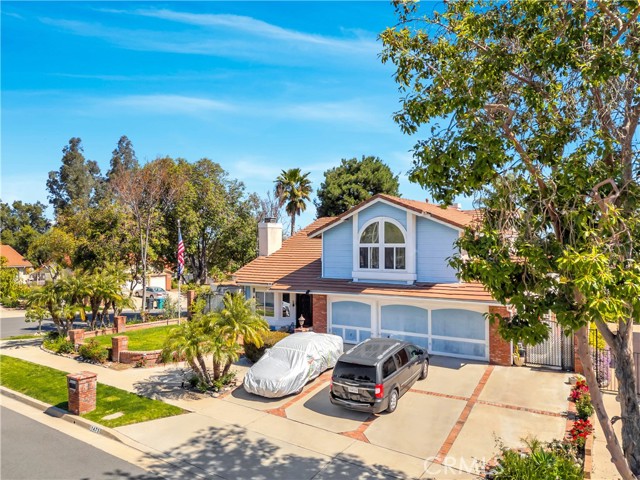 Detail Gallery Image 3 of 43 For 1475 Labrador, Corona,  CA 92882 - 4 Beds | 3 Baths