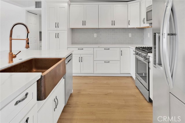 Detail Gallery Image 14 of 40 For 8770 Glendale, Hesperia,  CA 92345 - 3 Beds | 2 Baths