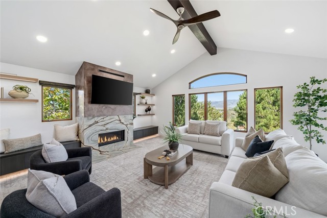 Detail Gallery Image 12 of 68 For 769 Greystone Pl, San Luis Obispo,  CA 93401 - 3 Beds | 3/1 Baths