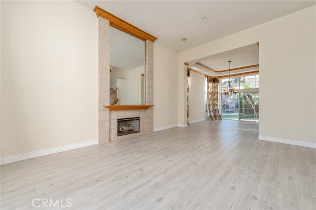 Detail Gallery Image 6 of 54 For 20335 via La Vieja, Yorba Linda,  CA 92887 - 4 Beds | 3 Baths