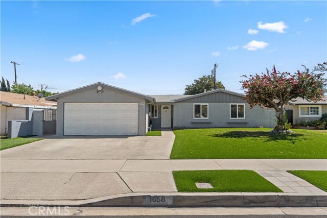 Detail Gallery Image 1 of 19 For 1658 W Crone Ave, Anaheim,  CA 92802 - 4 Beds | 3 Baths