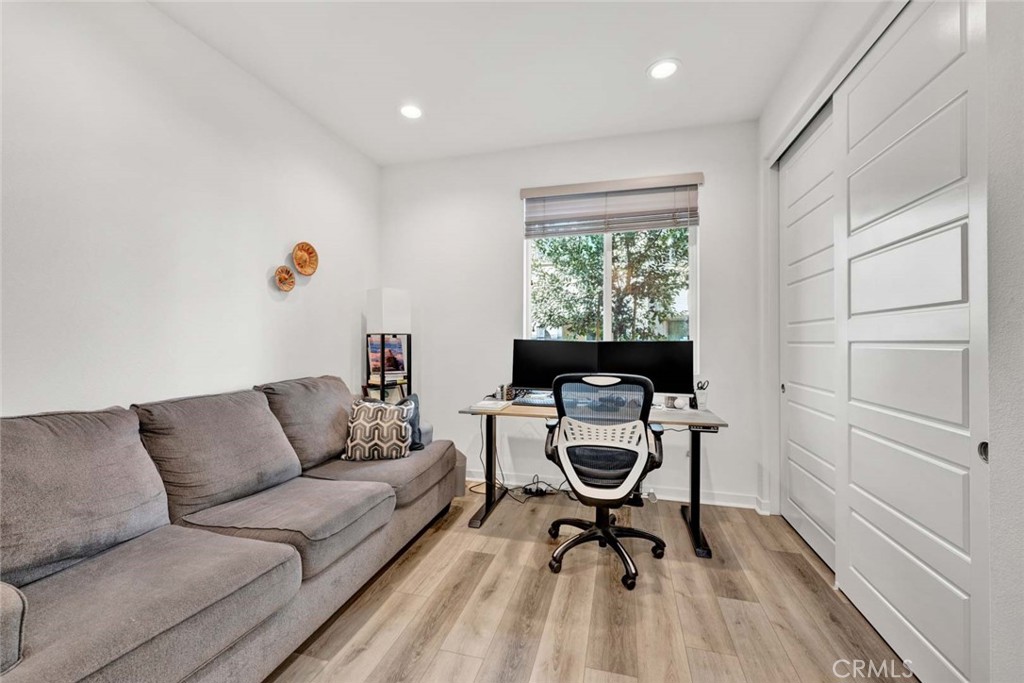 224766c9 791a 49ff Ba82 798587994c05