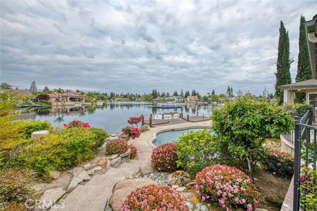 Detail Gallery Image 48 of 50 For 529 E Chesapeake Cir, Fresno,  CA 93730 - 4 Beds | 3/1 Baths