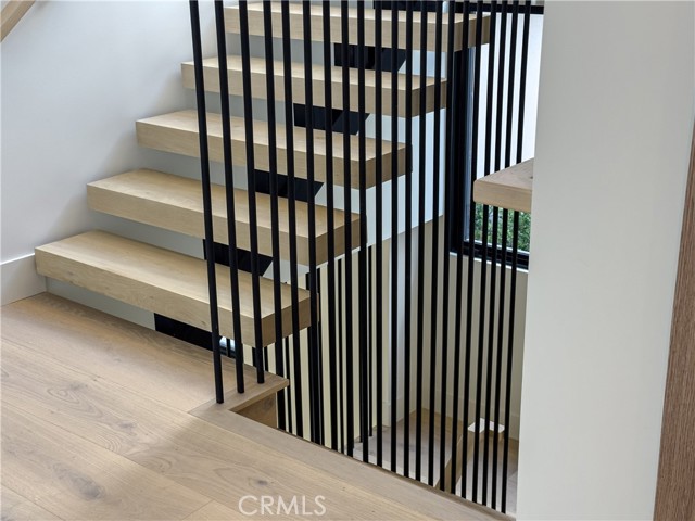 Detail Gallery Image 45 of 56 For 404 16th St, Manhattan Beach,  CA 90266 - 5 Beds | 5/2 Baths