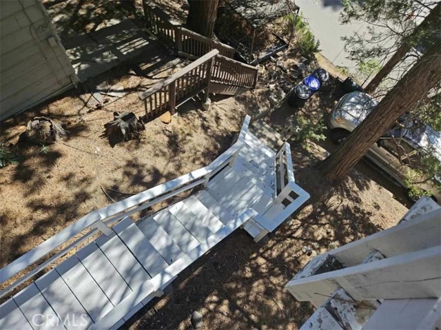 565 Rose Lane, Twin Peaks CA: https://media.crmls.org/medias/224983ba-ad5c-48f1-a0db-6dec5b758724.jpg