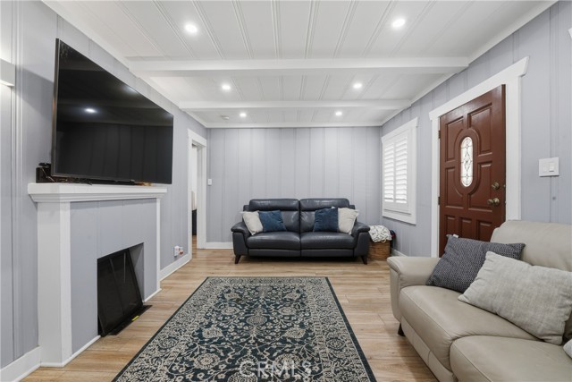 Detail Gallery Image 5 of 53 For 11340 Virginia, Lynwood,  CA 90262 - 3 Beds | 1 Baths