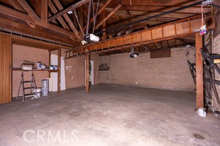 https://media.crmls.org/medias/224bbc3c-b6fb-43c0-9403-0568290a69d6.jpg?preset=X-Large