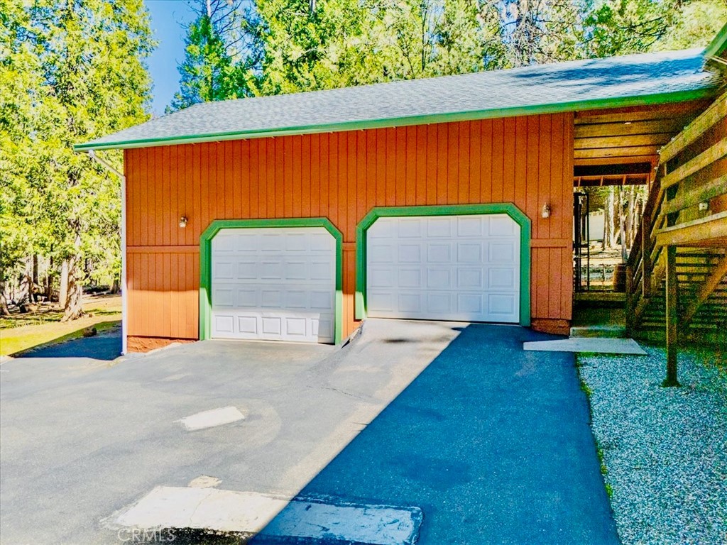 https://media.crmls.org/medias/224bcf6d-7473-4e09-95b8-ecc51016079b.jpg?preset=X-Large