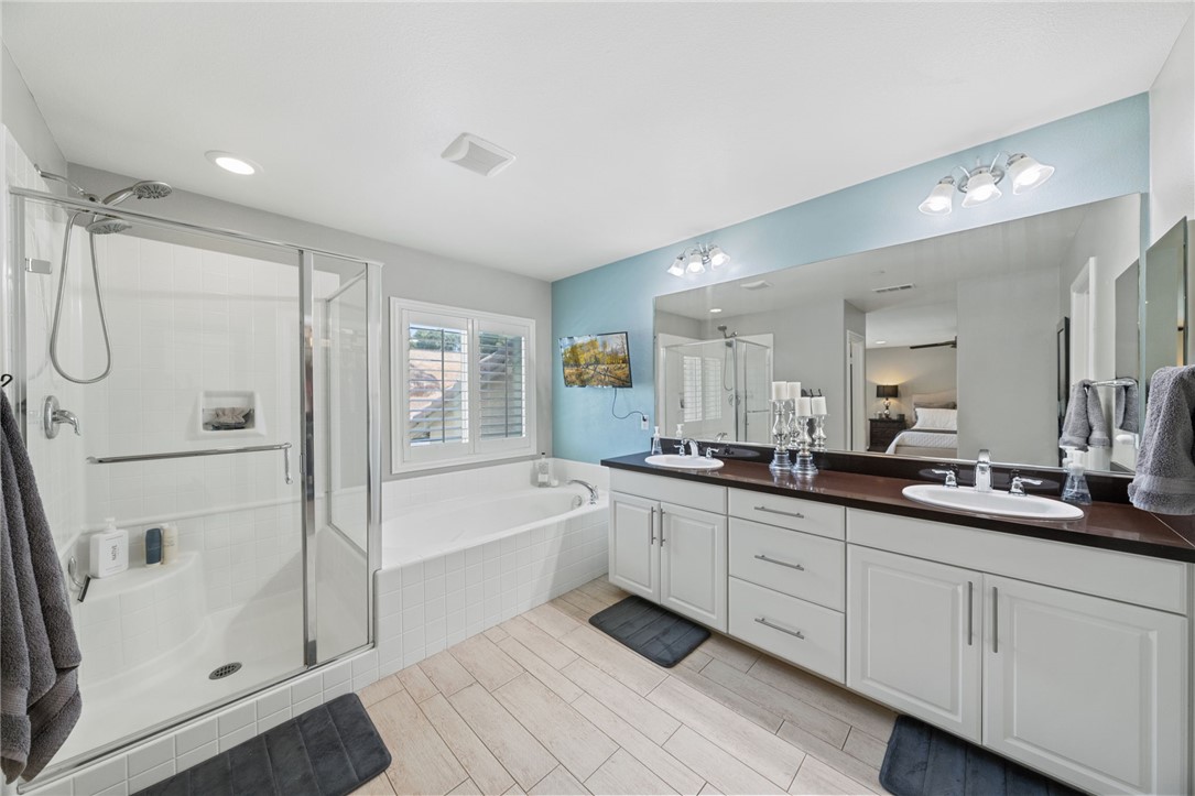 Detail Gallery Image 31 of 74 For 32431 Oak Hollow Ct, Wildomar,  CA 92595 - 6 Beds | 4/1 Baths