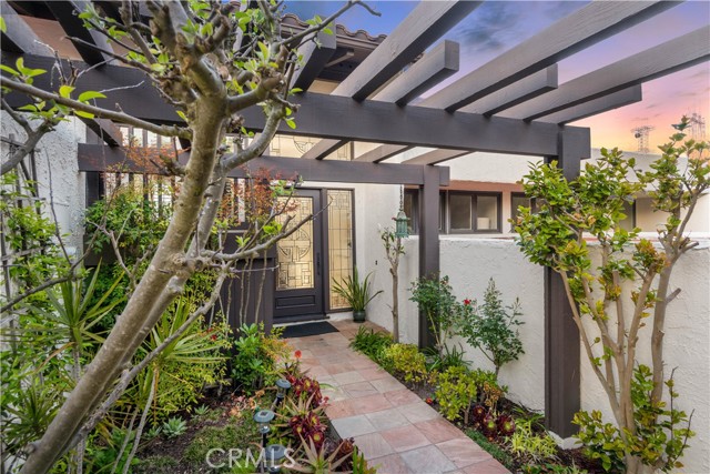 59 Sycamore Lane, Rolling Hills Estates, California 90274, 3 Bedrooms Bedrooms, ,2 BathroomsBathrooms,Residential,Sold,Sycamore,PV23082998