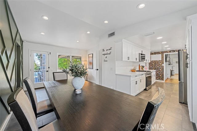 Detail Gallery Image 19 of 56 For 726 E Sierra Madre Ave, Glendora,  CA 91741 - 5 Beds | 2/1 Baths
