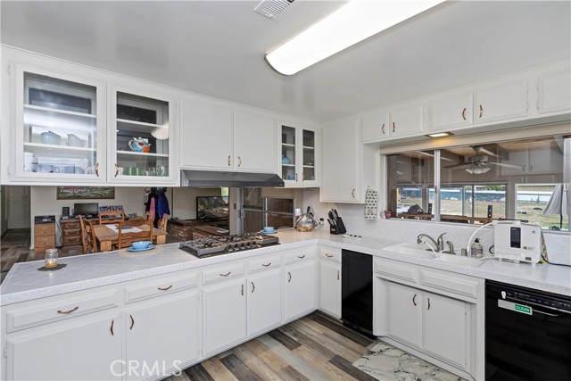 970 3rd Street, Norco CA: https://media.crmls.org/medias/224e268d-558f-4d59-b385-7c9376f78ea3.jpg