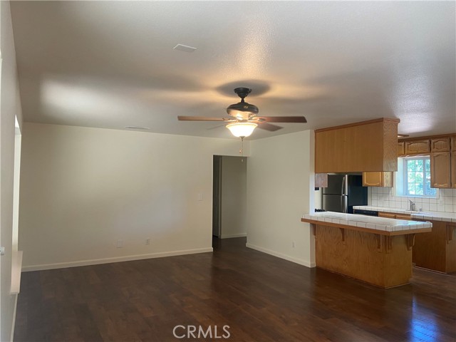 5615 Silver Strand Fall, Mariposa CA: https://media.crmls.org/medias/224ef1eb-2841-44af-af7e-a8c27ab9bd08.jpg
