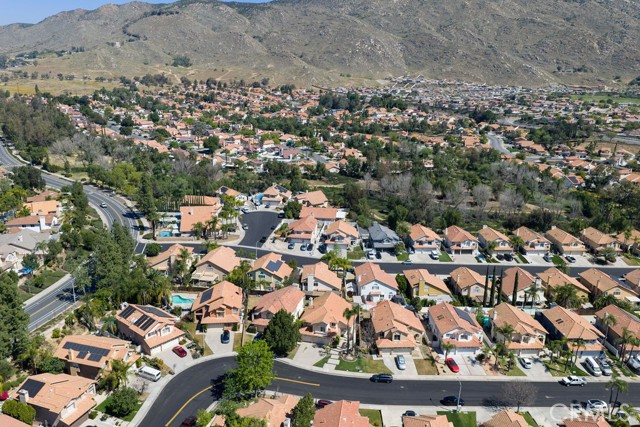 Detail Gallery Image 35 of 40 For 22720 Springmist Dr, Moreno Valley,  CA 92557 - 4 Beds | 2/1 Baths