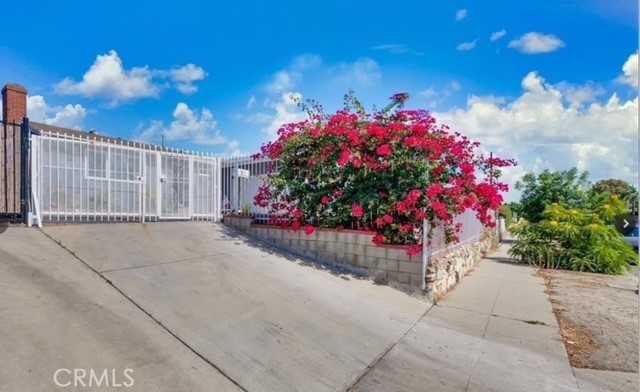 Detail Gallery Image 8 of 8 For 6171 Cleon, North Hollywood,  CA 91606 - 2 Beds | 2 Baths