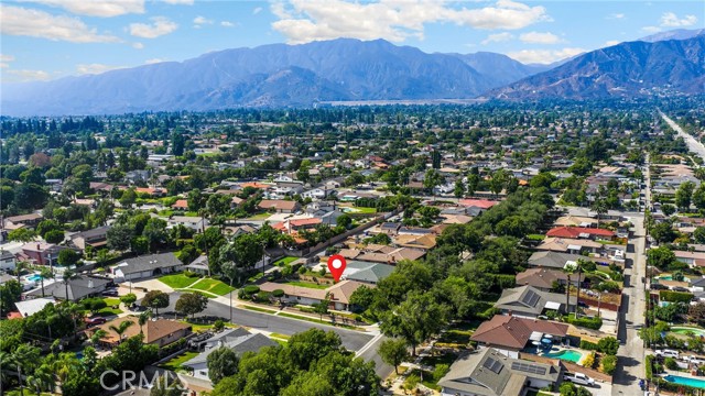 1753 N Albright Avenue, Upland CA: https://media.crmls.org/medias/22508841-d244-4ad4-bc56-a4ae2e247c70.jpg