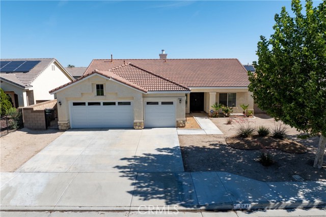 2041 Kalliope Avenue, Lancaster CA: https://media.crmls.org/medias/22509c92-d084-4308-aeb8-ff6c18113b9a.jpg