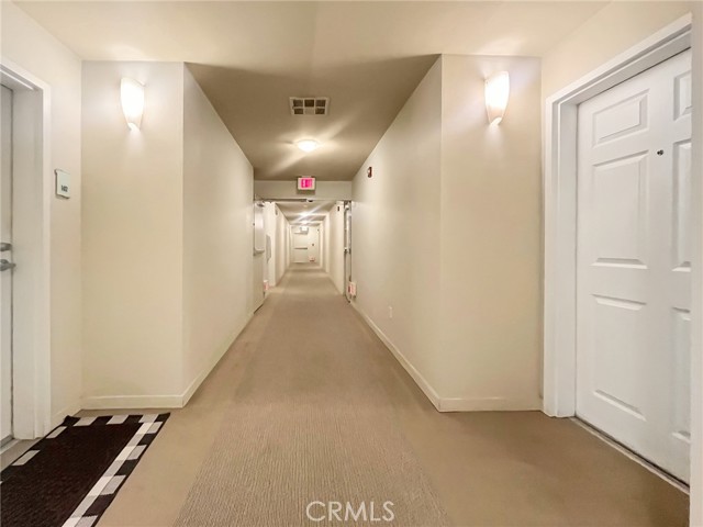 Detail Gallery Image 4 of 16 For 160 S Hudson #105,  Pasadena,  CA 91101 - 1 Beds | 1 Baths