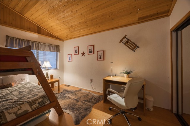 Detail Gallery Image 26 of 33 For 42324 Paramount, Big Bear Lake,  CA 92315 - 3 Beds | 2 Baths