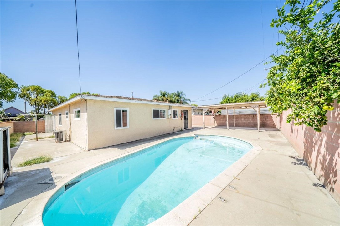 Image 3 for 1316 W D St, Ontario, CA 91762