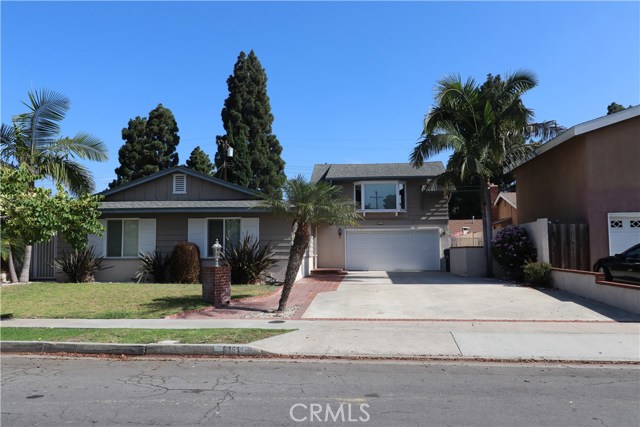 8161 Terry Dr, Huntington Beach, CA 92647