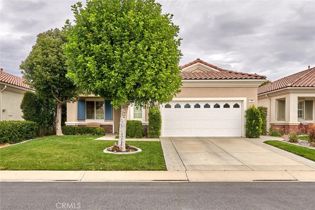 1566 High Meadow