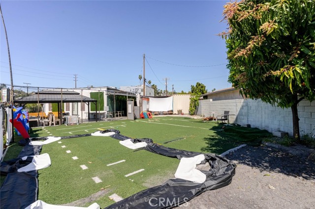 4732 Eagle Rock Boulevard, Los Angeles CA: https://media.crmls.org/medias/225300fa-1ee6-47b6-83fd-d3a68e187183.jpg