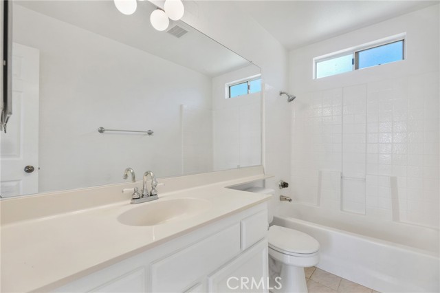 177 Via Contento, Rancho Santa Margarita, California 92688, 2 Bedrooms Bedrooms, ,2 BathroomsBathrooms,Residential Lease,For Rent,177 Via Contento,CROC25158669