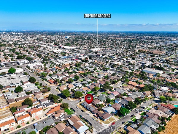 15605 Kervin Avenue, Paramount CA: https://media.crmls.org/medias/2254294b-ea0a-45c6-bcbf-2c095f63e409.jpg