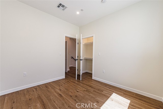 Detail Gallery Image 19 of 27 For 1859 Crenshaw Bld #1/2,  Los Angeles,  CA 90019 - 4 Beds | 3 Baths