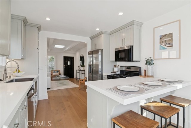 Detail Gallery Image 13 of 75 For 523 S Francisca Ave, Redondo Beach,  CA 90277 - – Beds | – Baths