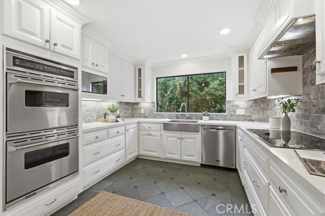 2932 Via Alvarado, Palos Verdes Estates CA: https://media.crmls.org/medias/22556a3d-299b-456f-b9e8-e7f5fb29b2cd.jpg