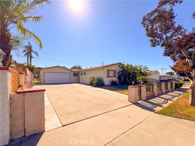 Detail Gallery Image 4 of 21 For 270 E Lambert Rd, La Habra,  CA 90631 - 3 Beds | 2 Baths