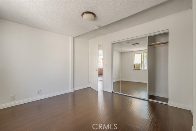 2653 Alice Street, Los Angeles CA: https://media.crmls.org/medias/2255faf8-4eee-4a26-b9c3-18d89f2d95a9.jpg